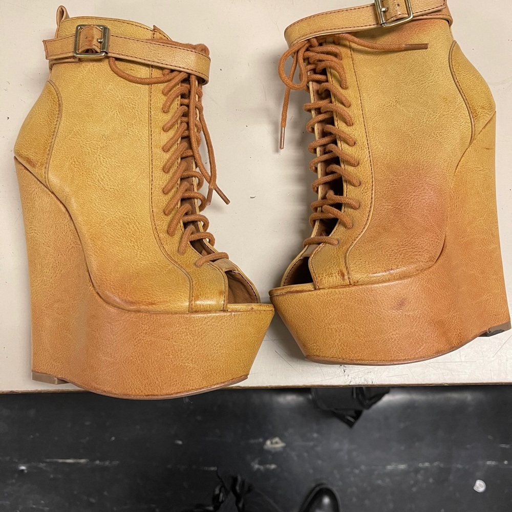 2 wedge booties For @denahayden210